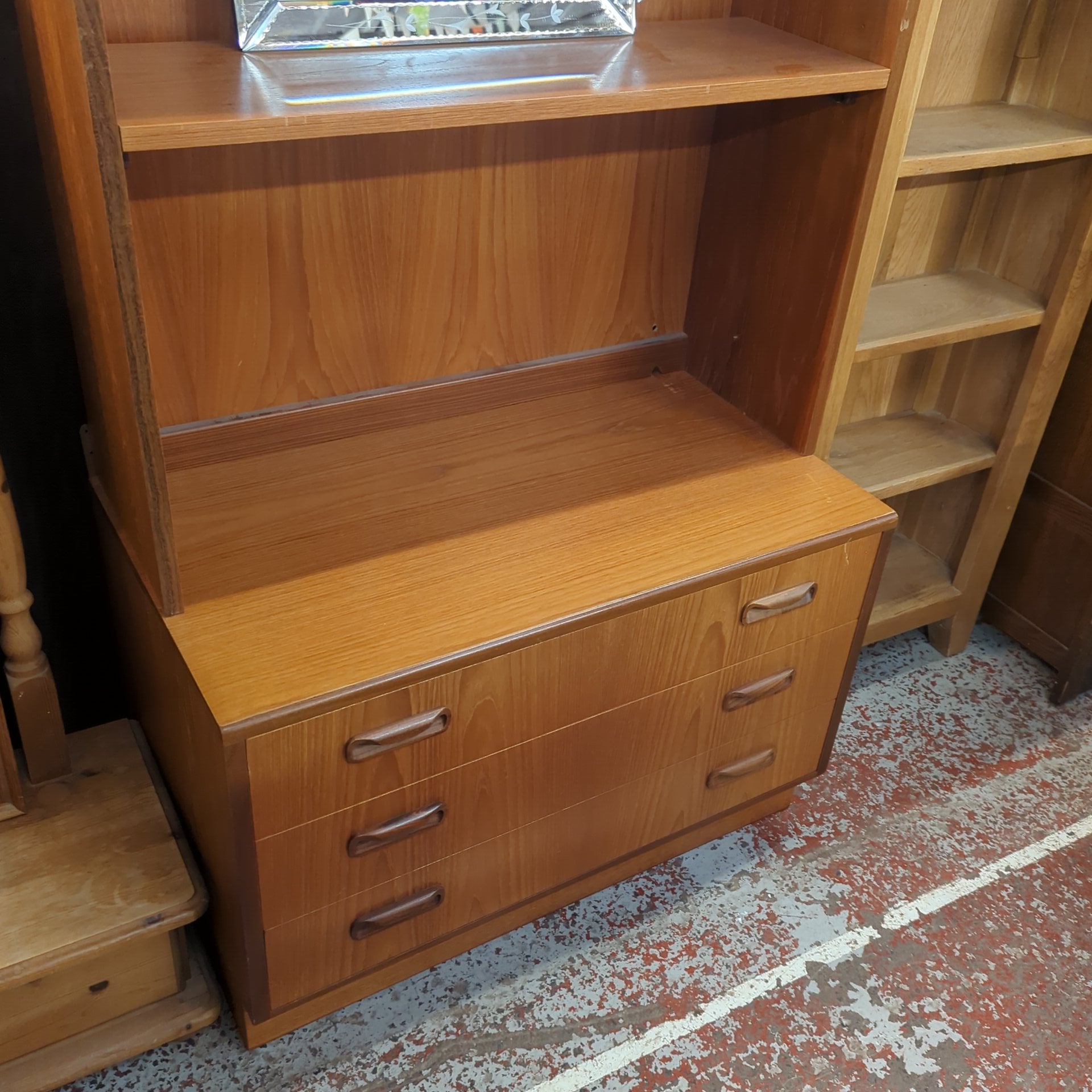 Wall Unit